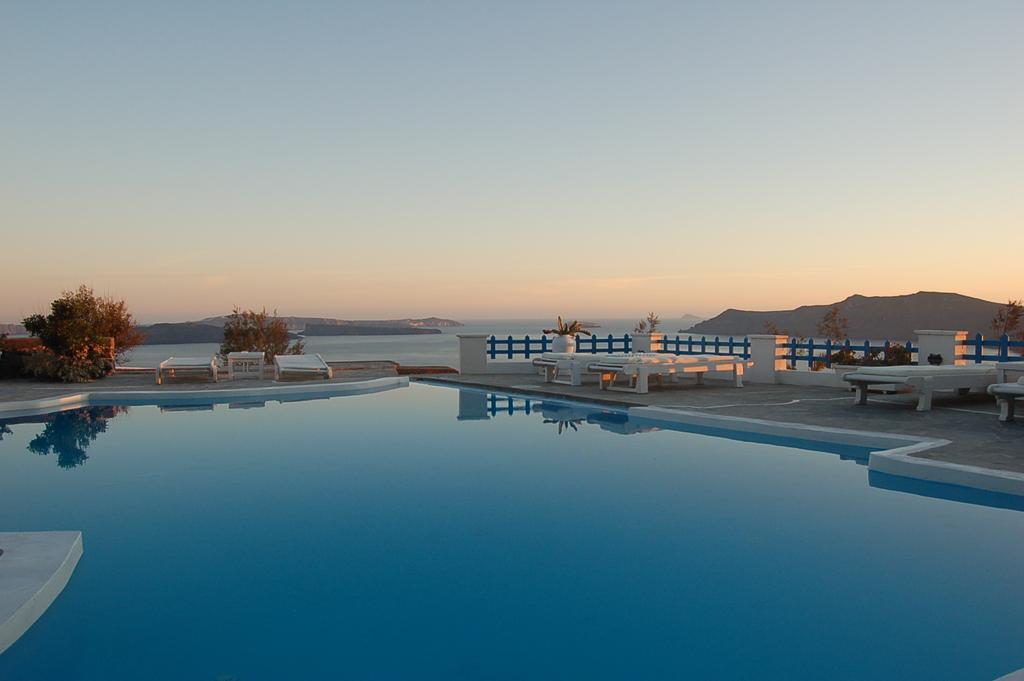 Atlantida Villas Foinikiá Екстериор снимка