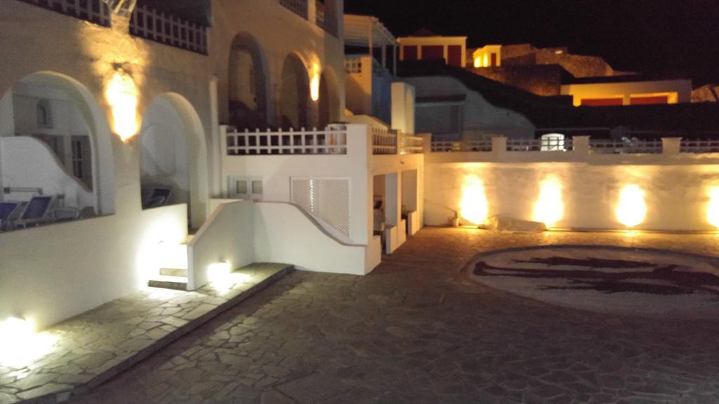 Atlantida Villas Foinikiá Екстериор снимка