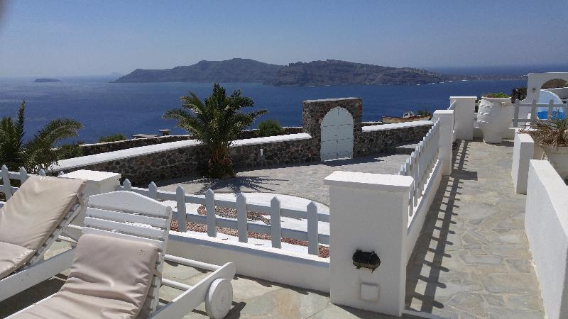 Atlantida Villas Foinikiá Екстериор снимка
